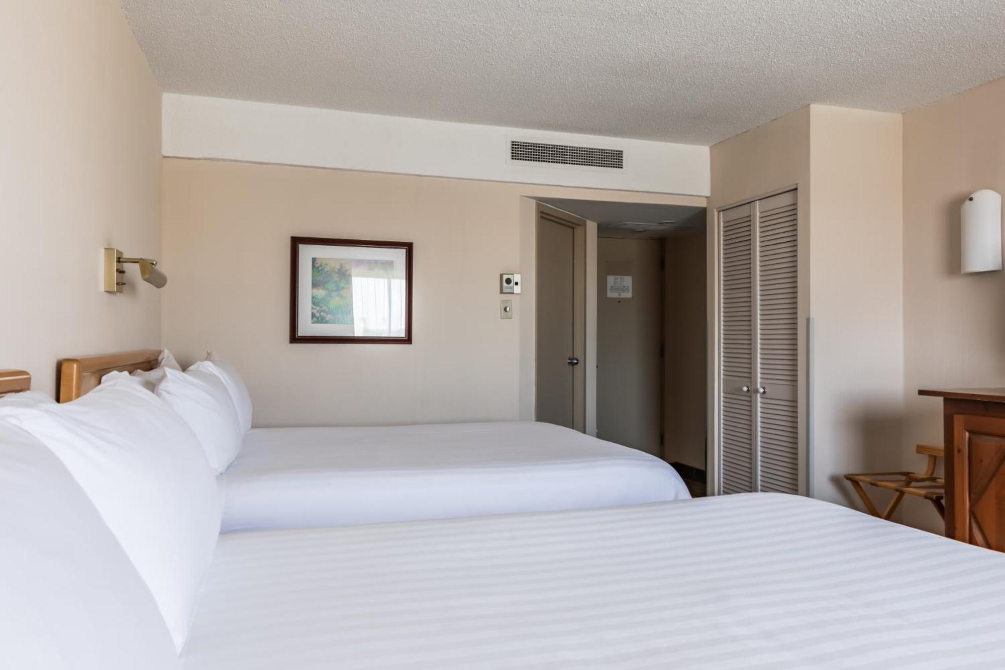 Hotels Gouverneur Trois-Rivières エクステリア 写真